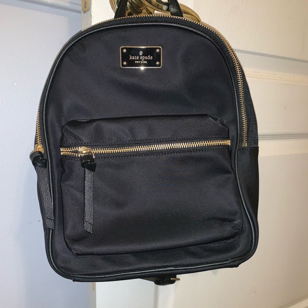 Kate Spade Bag. Used once(Excellent Condition)!!